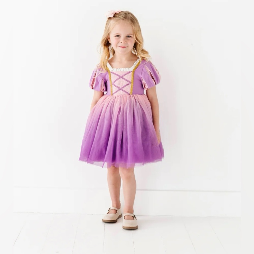NWT - Taylor Joelle Luxe The Tower Princess Dress